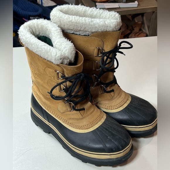 Size 10 Sorel Caribou Fleece Lined Men’s Waterproof Leather Boot Winter Warm - Picture 2 of 15